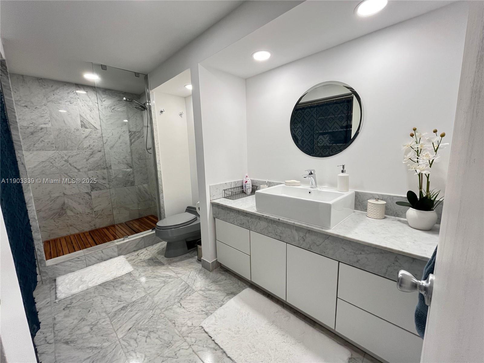 See details 1703 2 / 2 1508 sq. ft. $ 2025-10-27 0 Photo