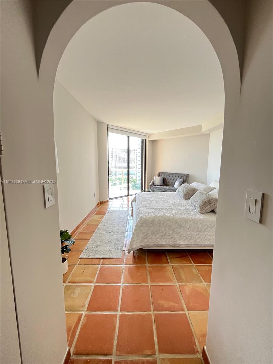 See details 1703 2 / 2 1508 sq. ft. $ 2025-10-27 0 Photo