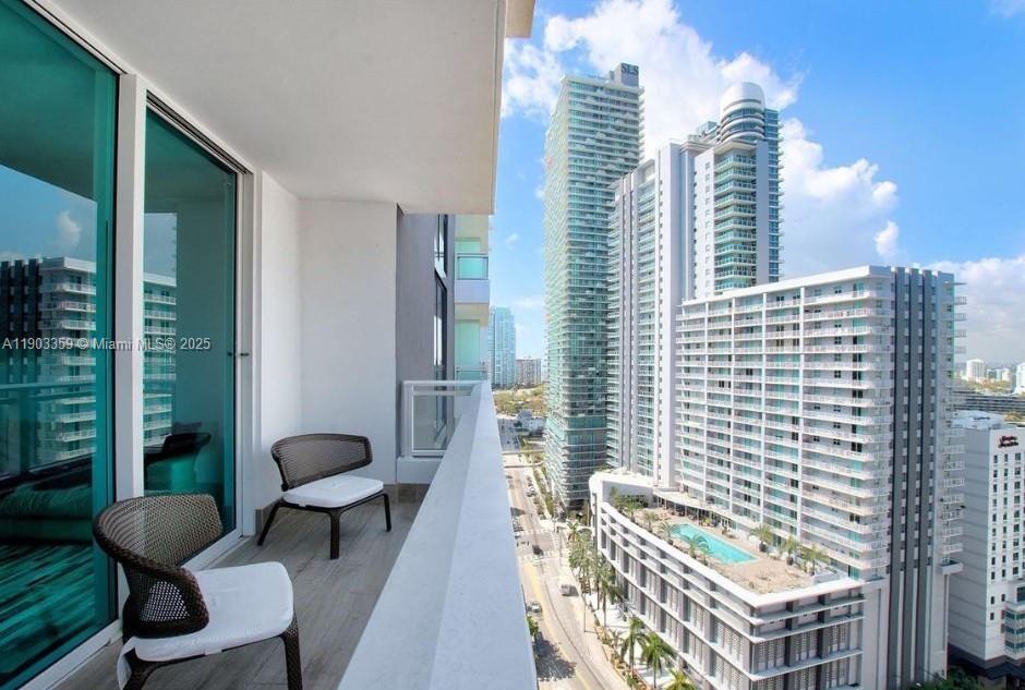 Photo of 1080 Brickell Ave  #2007, Miami, Florida, 33131 -