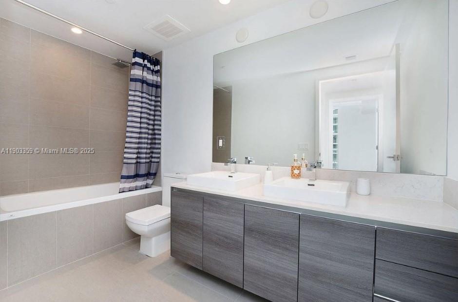 Photo of 1080 Brickell Ave  #2007, Miami, Florida, 33131 -