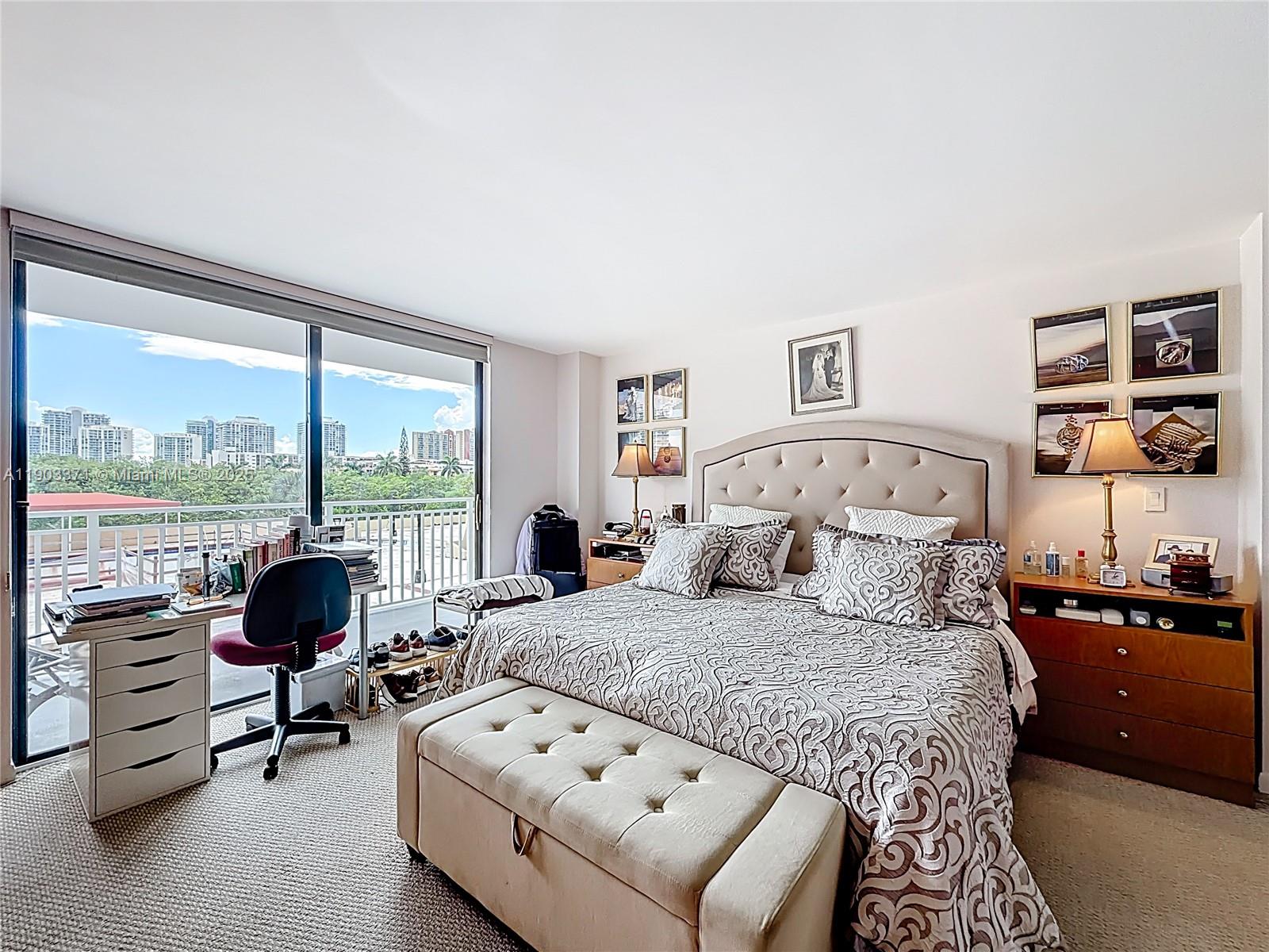 See details 409 3 / 3 2267 sq. ft. $ 2025-10-27 0 Photo