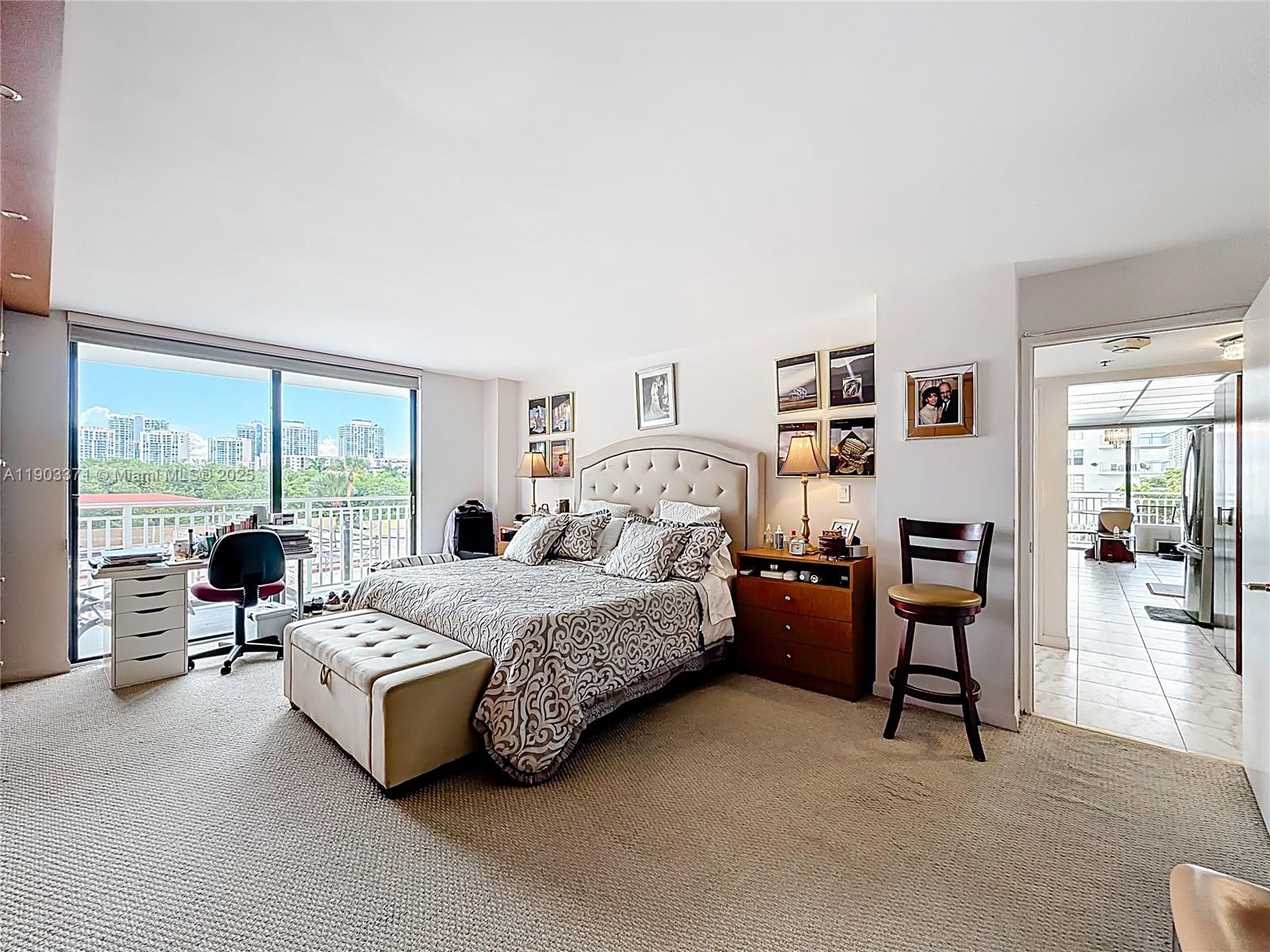 See details 409 3 / 3 2267 sq. ft. $ 2025-10-27 0 Photo