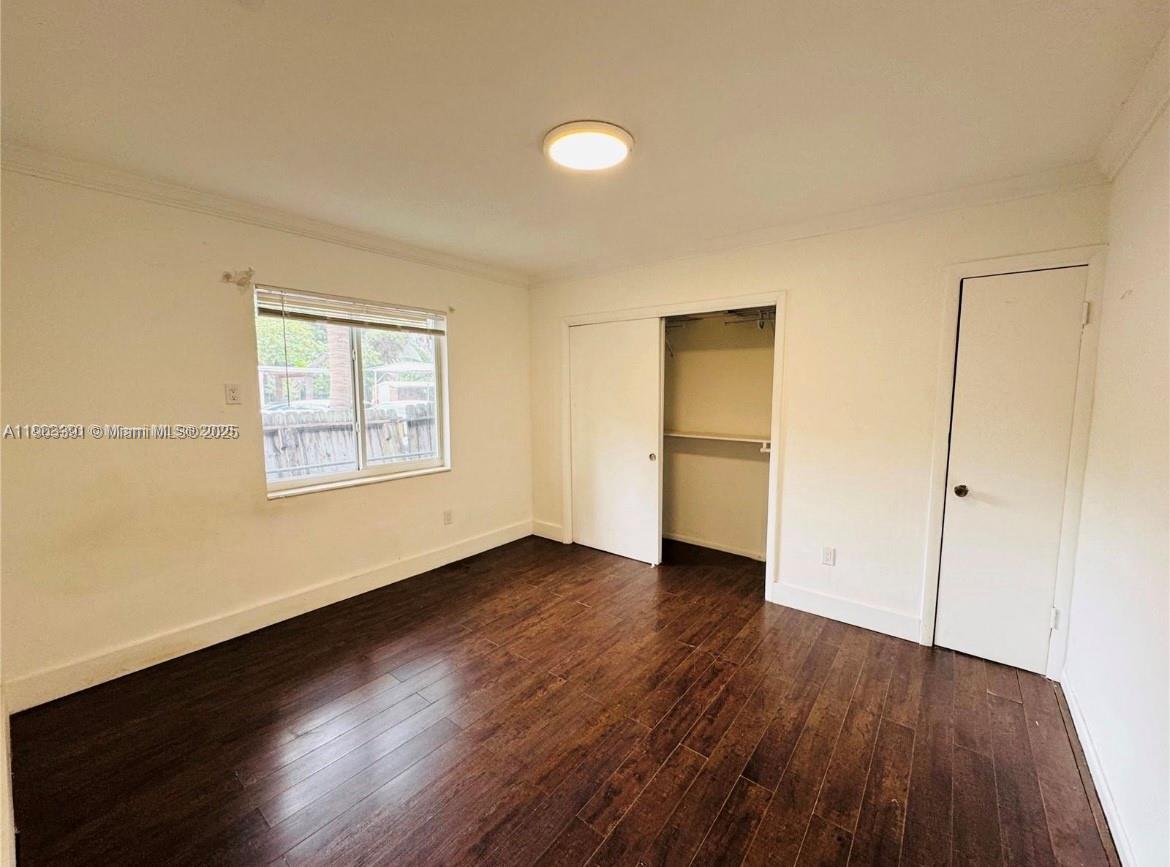 See details / 1911 sq. ft. $ 2025-10-27 0 Photo