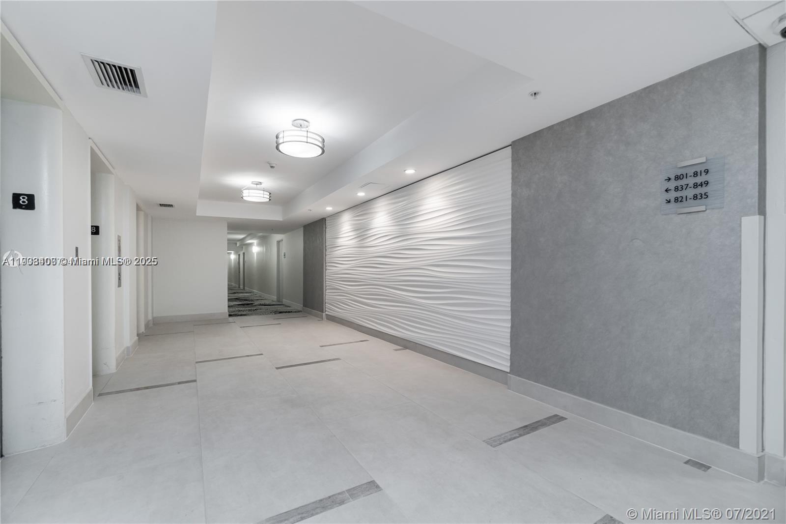 Photo of 3001 Ocean Dr  #737, Hollywood, Florida, 33019 -