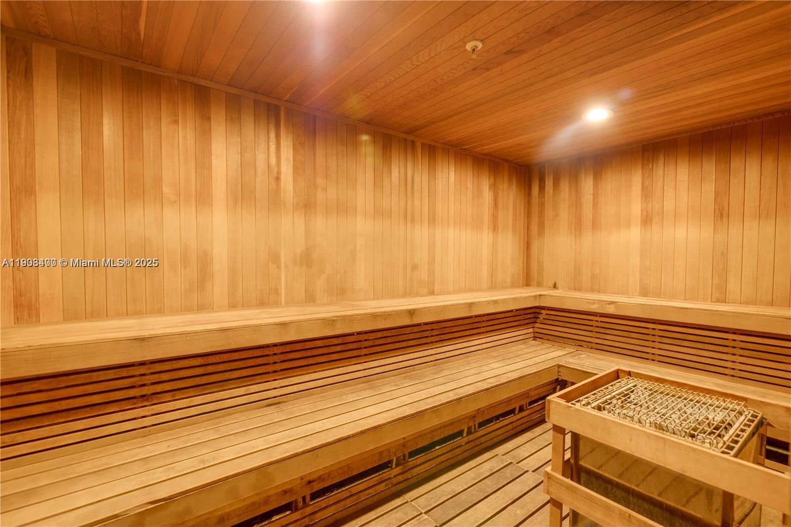 Photo of 3001 Ocean Dr  #737, Hollywood, Florida, 33019 -