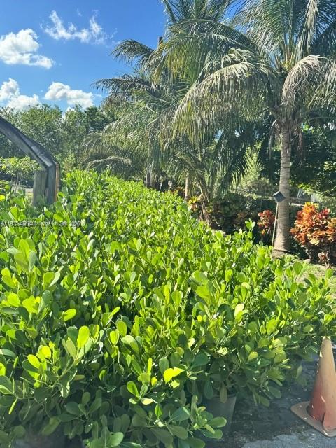 Ver detalles   /   sq. ft. $ 2025-10-27 0 foto