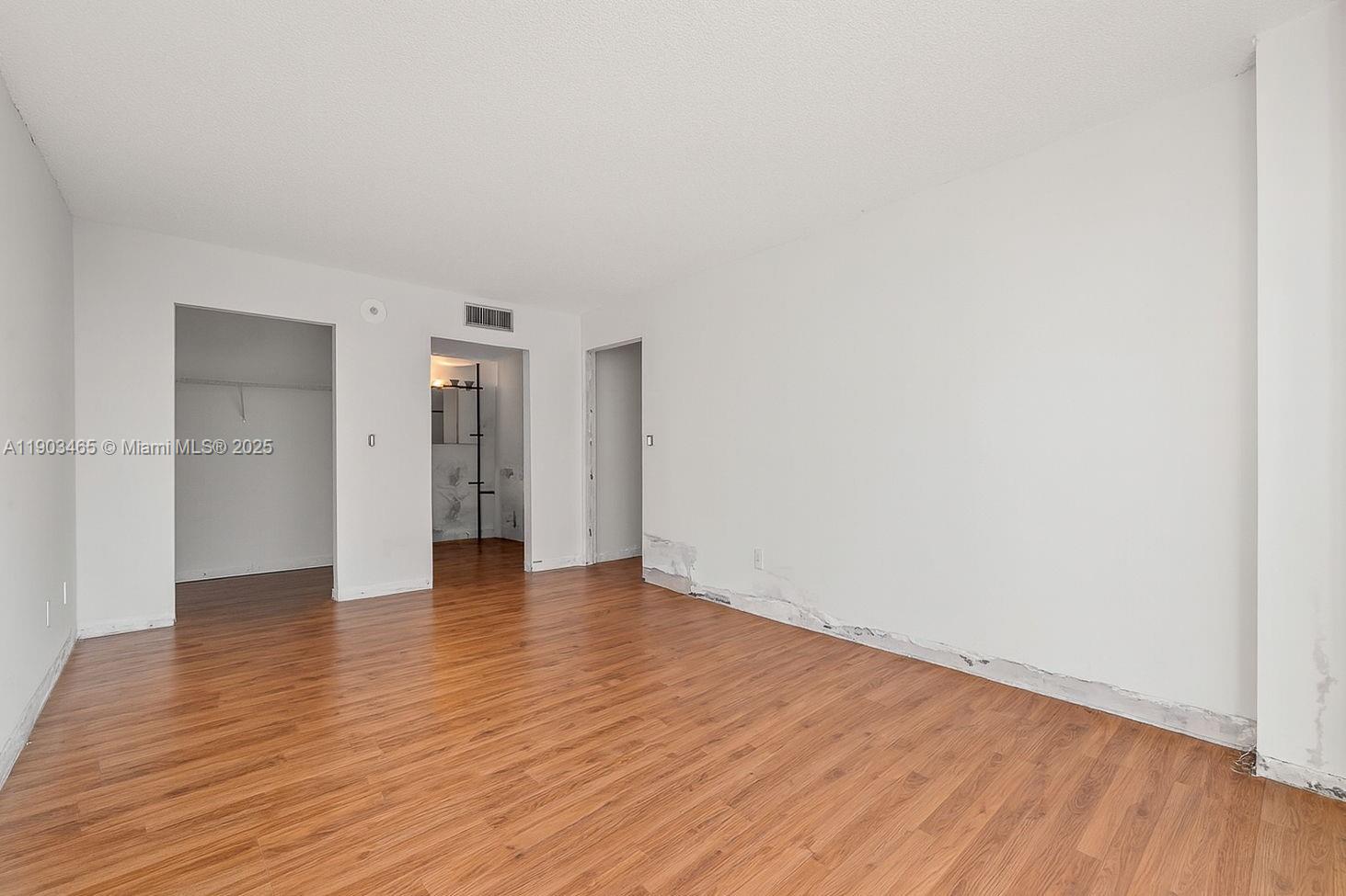 Photo of 17021 Bay Rd #516, Sunny Isles Beach, Florida, 33160 -