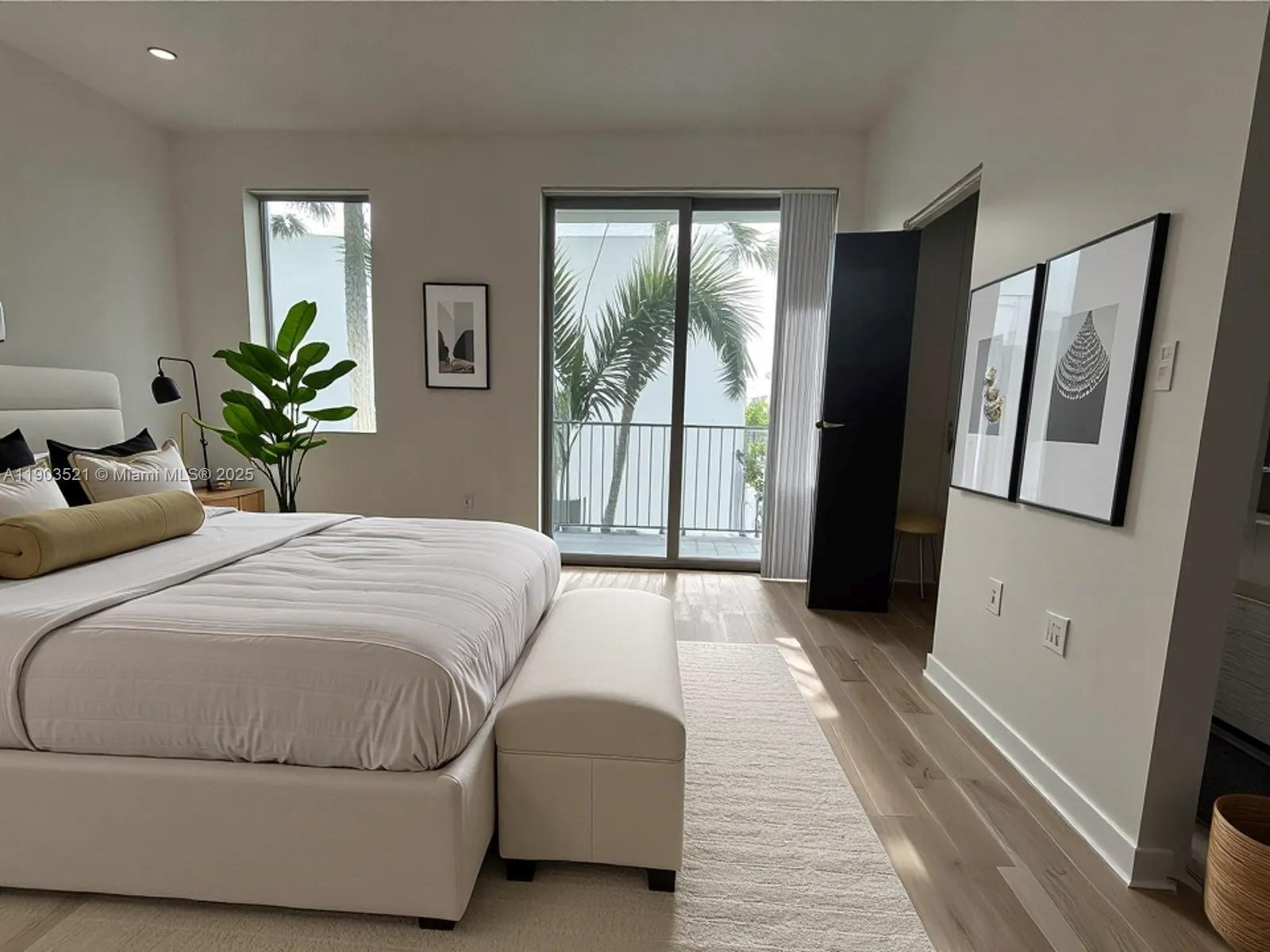 Photo of 2142 Van Buren St  (2142), Hollywood, Florida, 33020 -