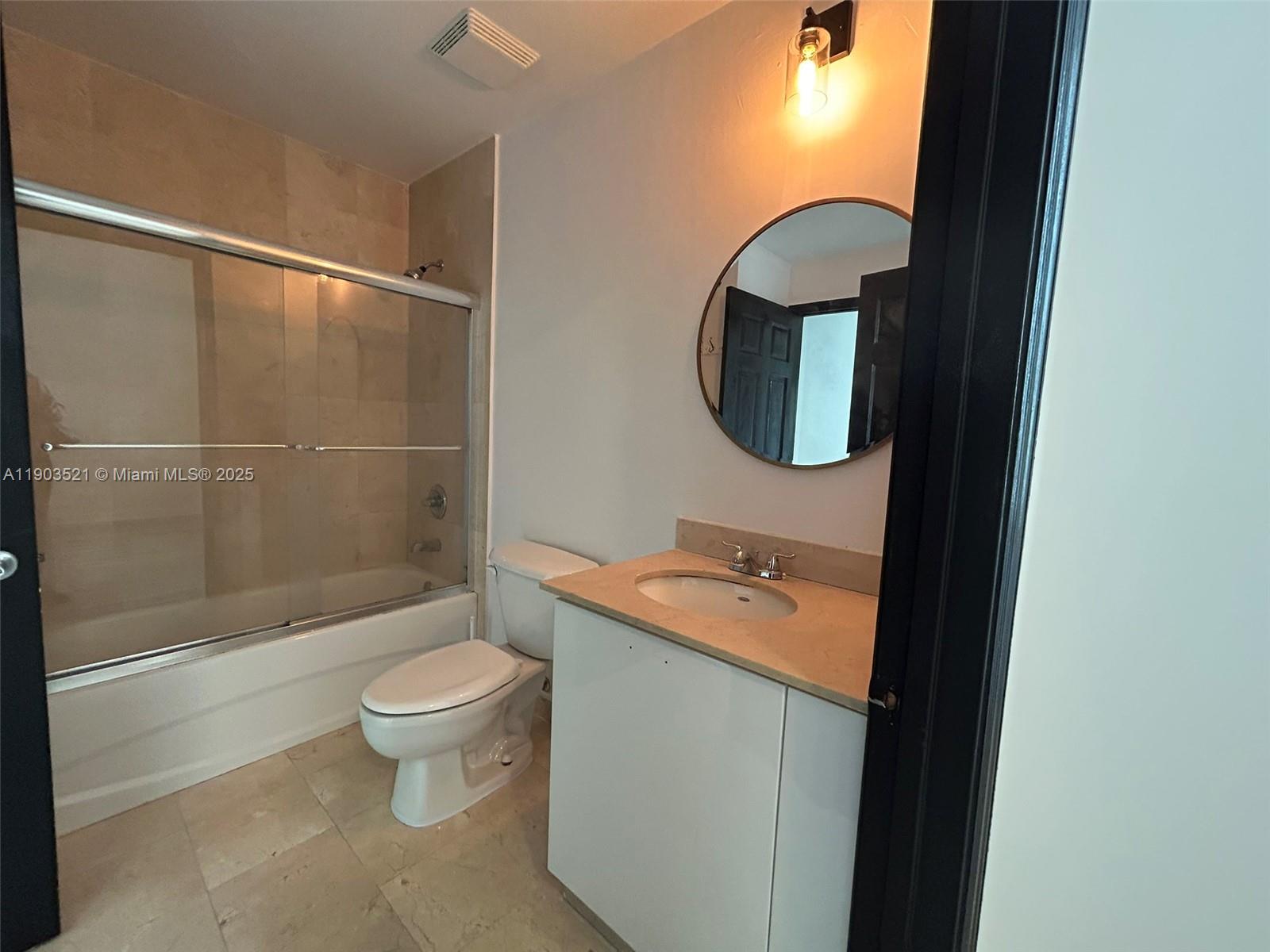 Photo of 2142 Van Buren St  (2142), Hollywood, Florida, 33020 -