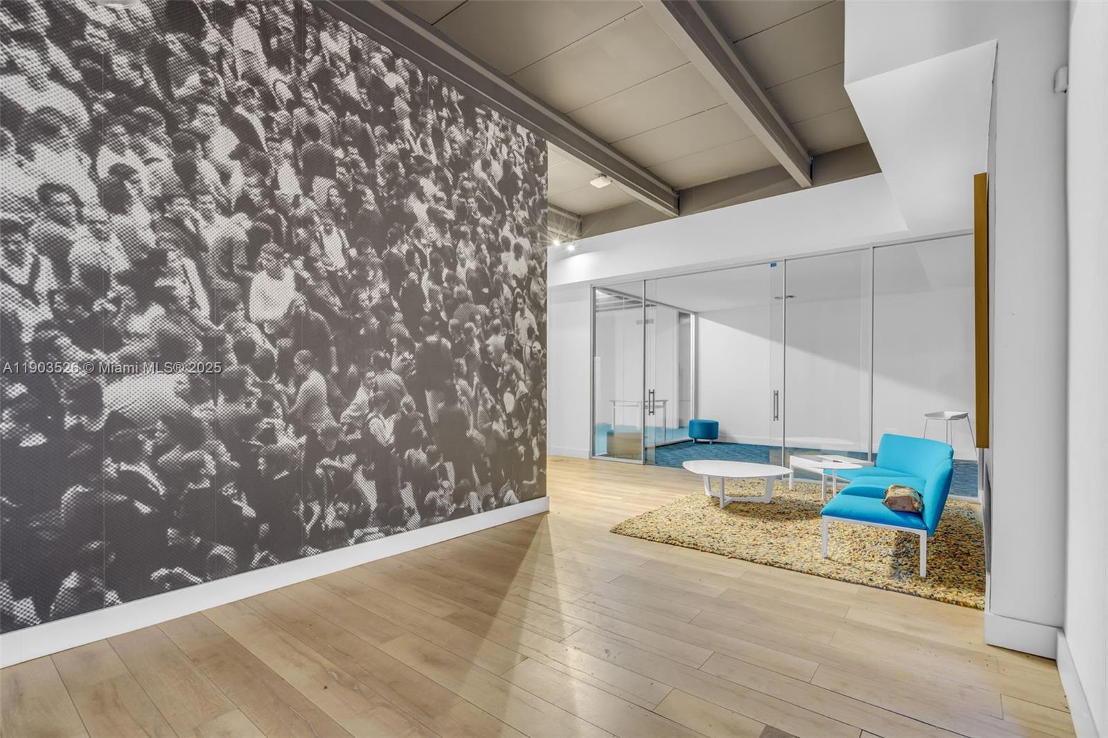   /   sq. ft. $ 2025-10-27 0 Photo