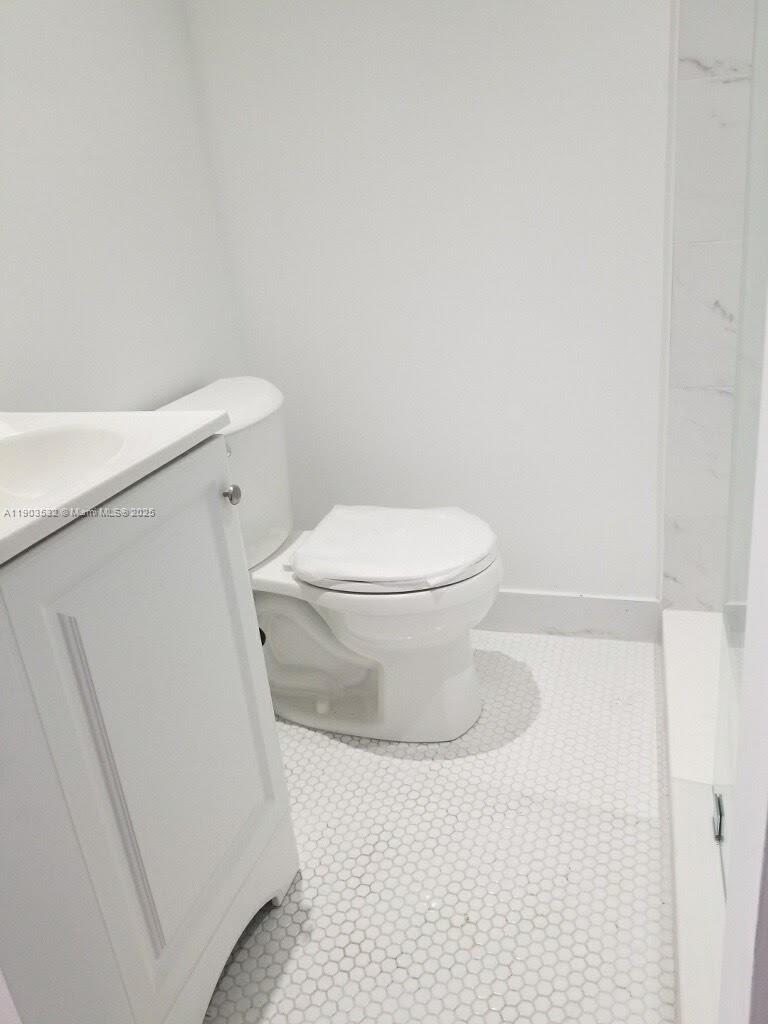 Ver detalles   /   sq. ft. $ 2025-10-27 0 foto