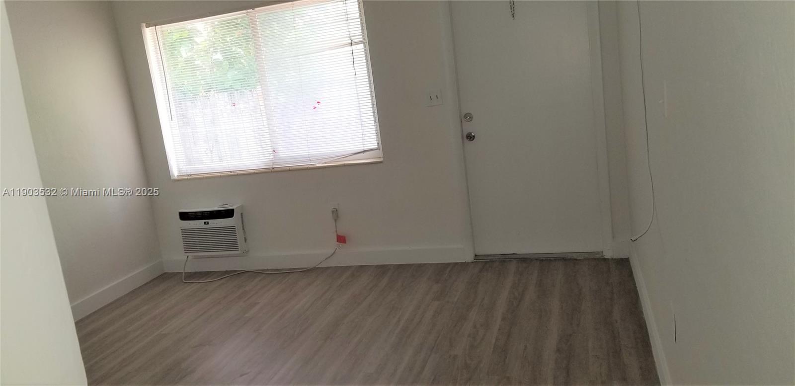 Ver detalles   /   sq. ft. $ 2025-10-27 0 foto