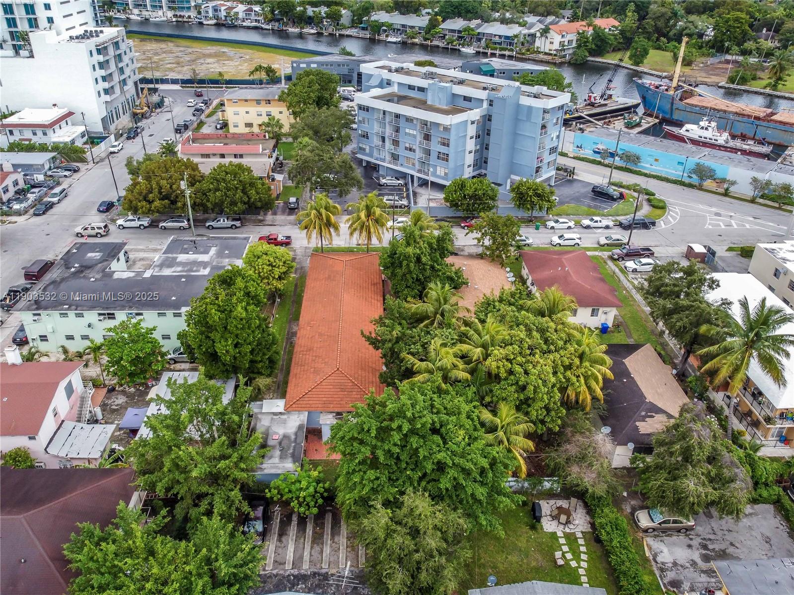 Ver detalles   /   sq. ft. $ 2025-10-27 0 foto