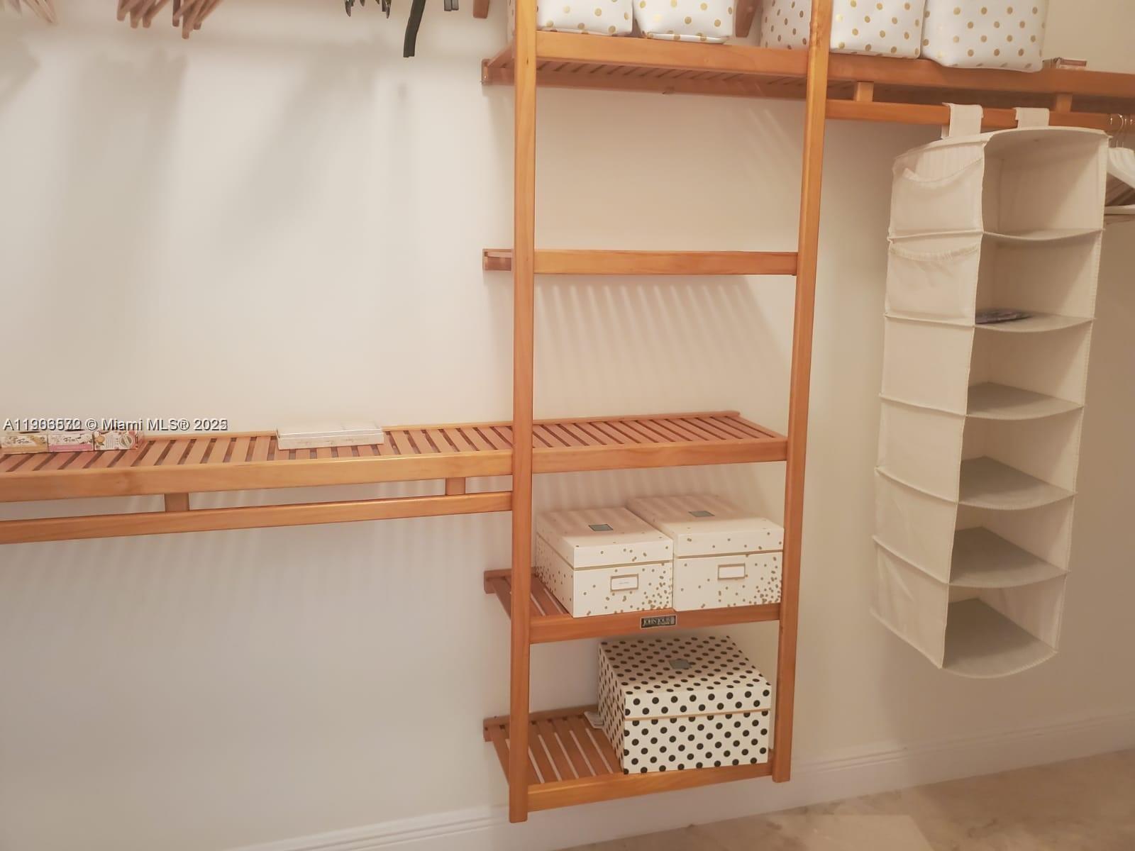 Photo of 19900 Country Club Dr  #607, Aventura, Florida, 33180 - 