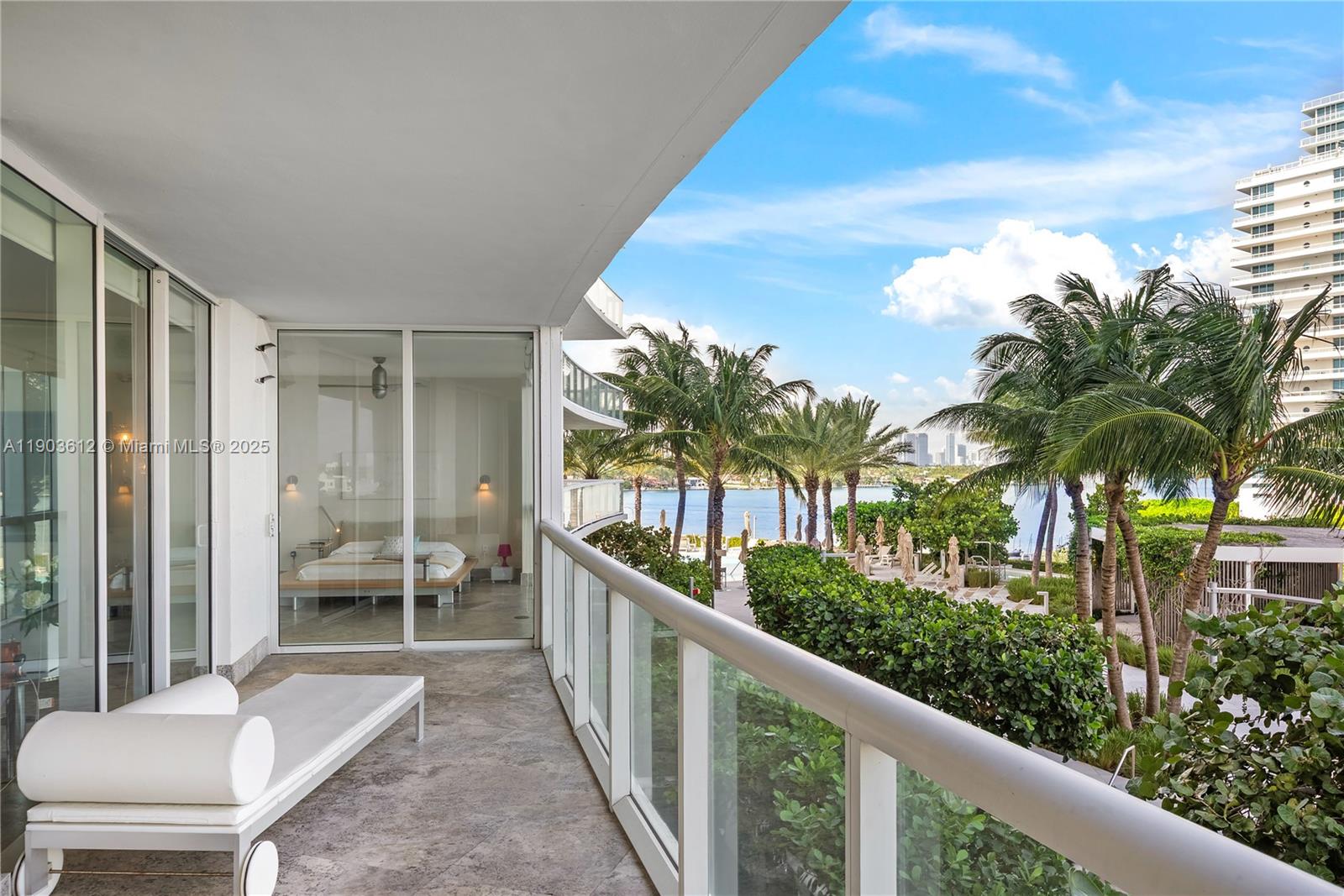 Photo of 450 Alton Rd #704, Miami Beach, Florida, 33139 -