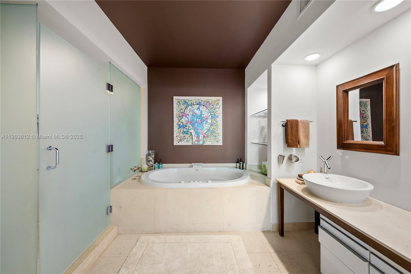 Photo of 450 Alton Rd #704, Miami Beach, Florida, 33139 -