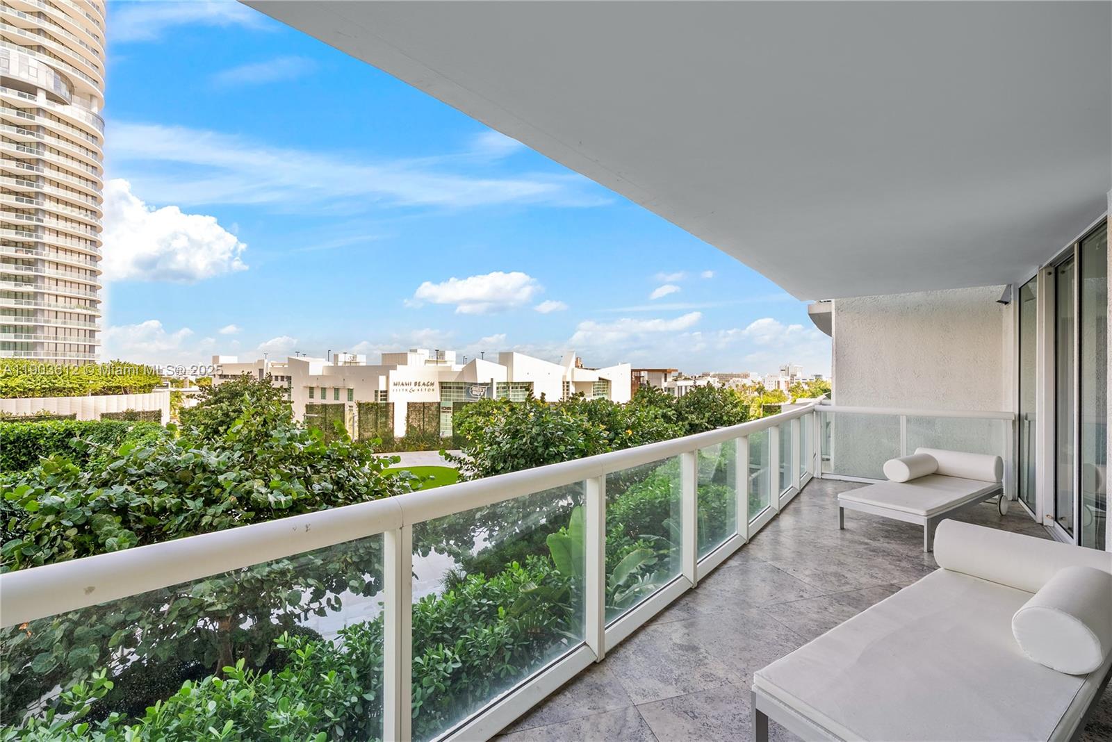 Photo of 450 Alton Rd #704, Miami Beach, Florida, 33139 -