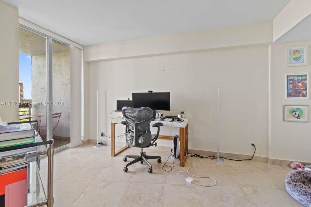 Photo of 3600 Mystic Pointe Dr #1209, Aventura, Florida, 33180 -