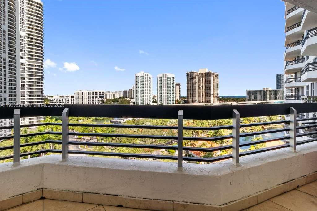 Photo of 3600 Mystic Pointe Dr #1209, Aventura, Florida, 33180 -