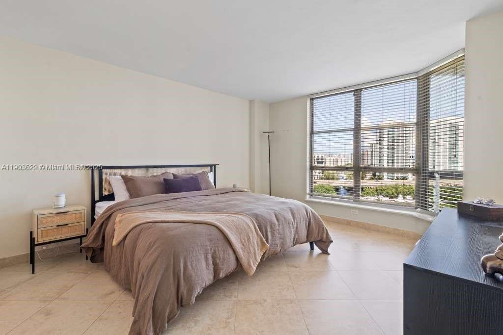 Photo of 3600 Mystic Pointe Dr #1209, Aventura, Florida, 33180 -