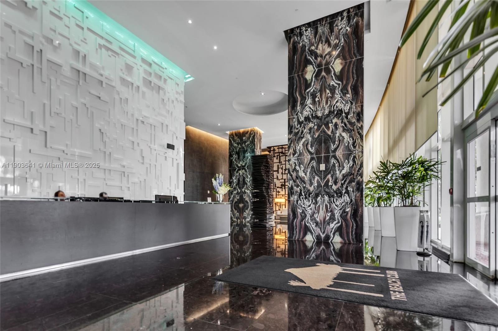 Ver detalles 2207 2 / 3 1571 sq. ft. $ 2025-10-27 0 foto