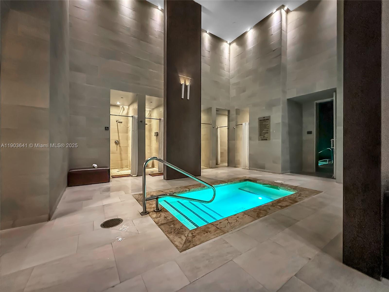 Ver detalles 2207 2 / 3 1571 sq. ft. $ 2025-10-27 0 foto