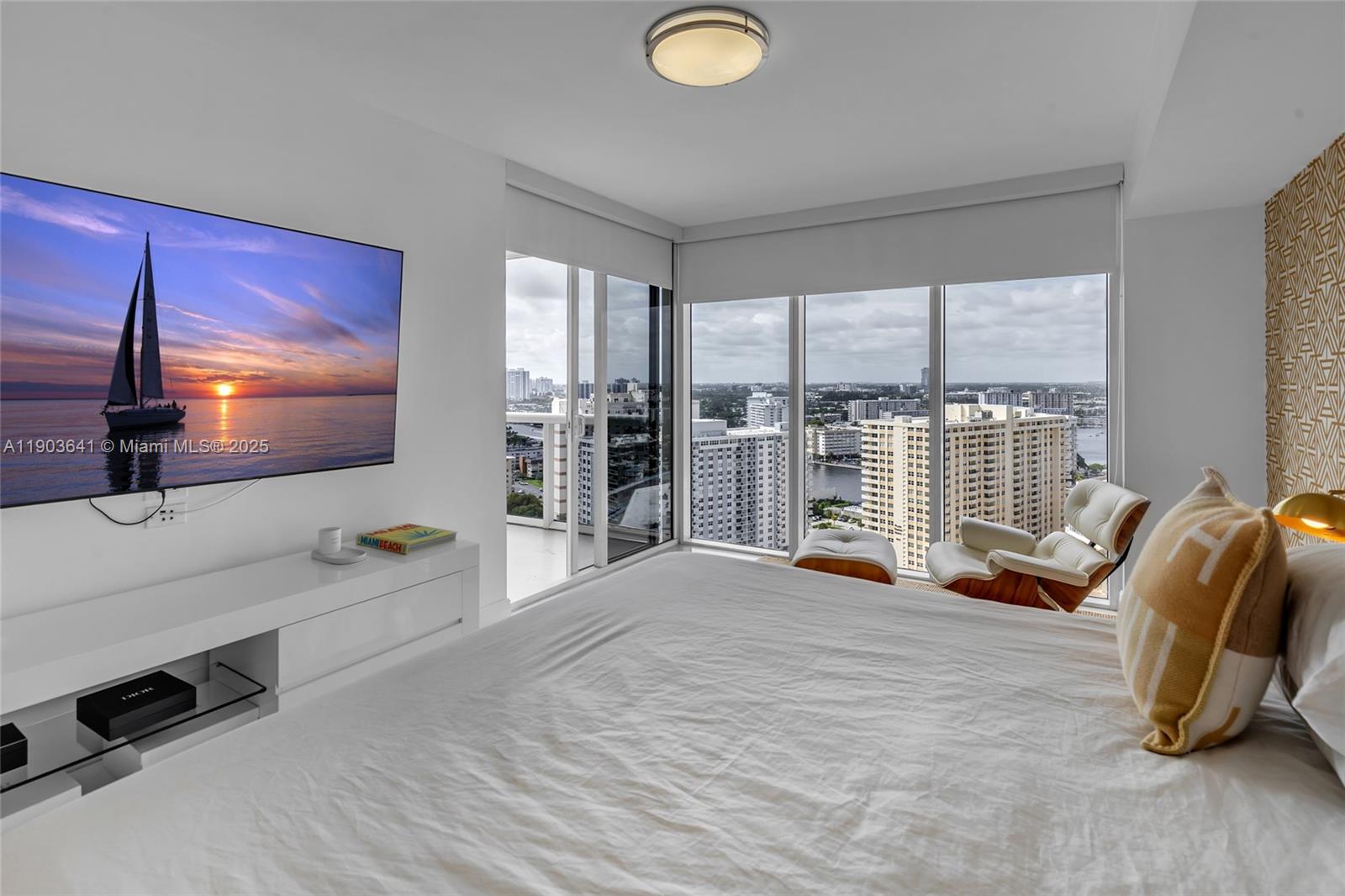 Ver detalles 2207 2 / 3 1571 sq. ft. $ 2025-10-27 0 foto