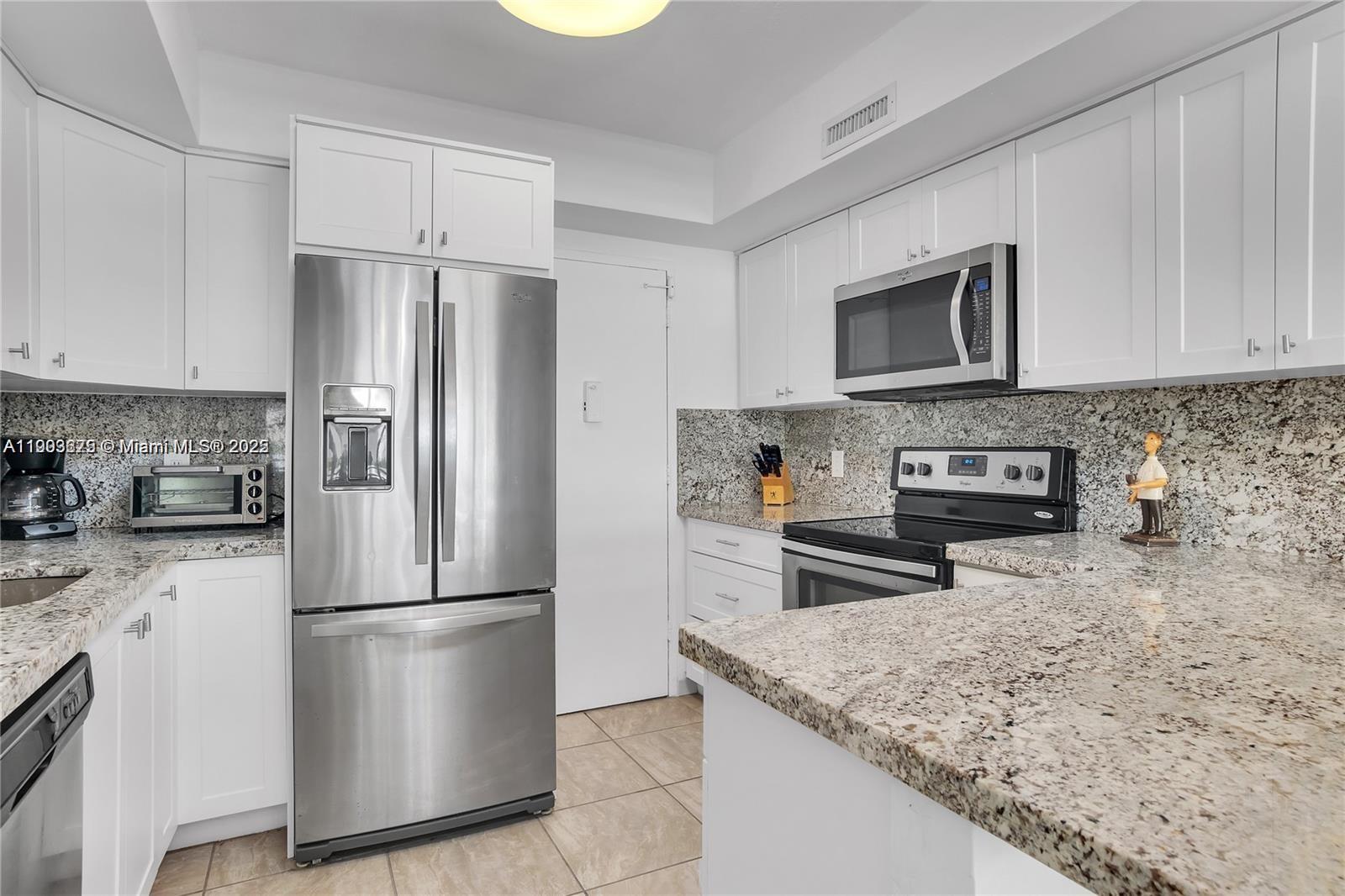 Photo of 3505 Ocean Dr  #208, Hollywood, Florida, 33019 -