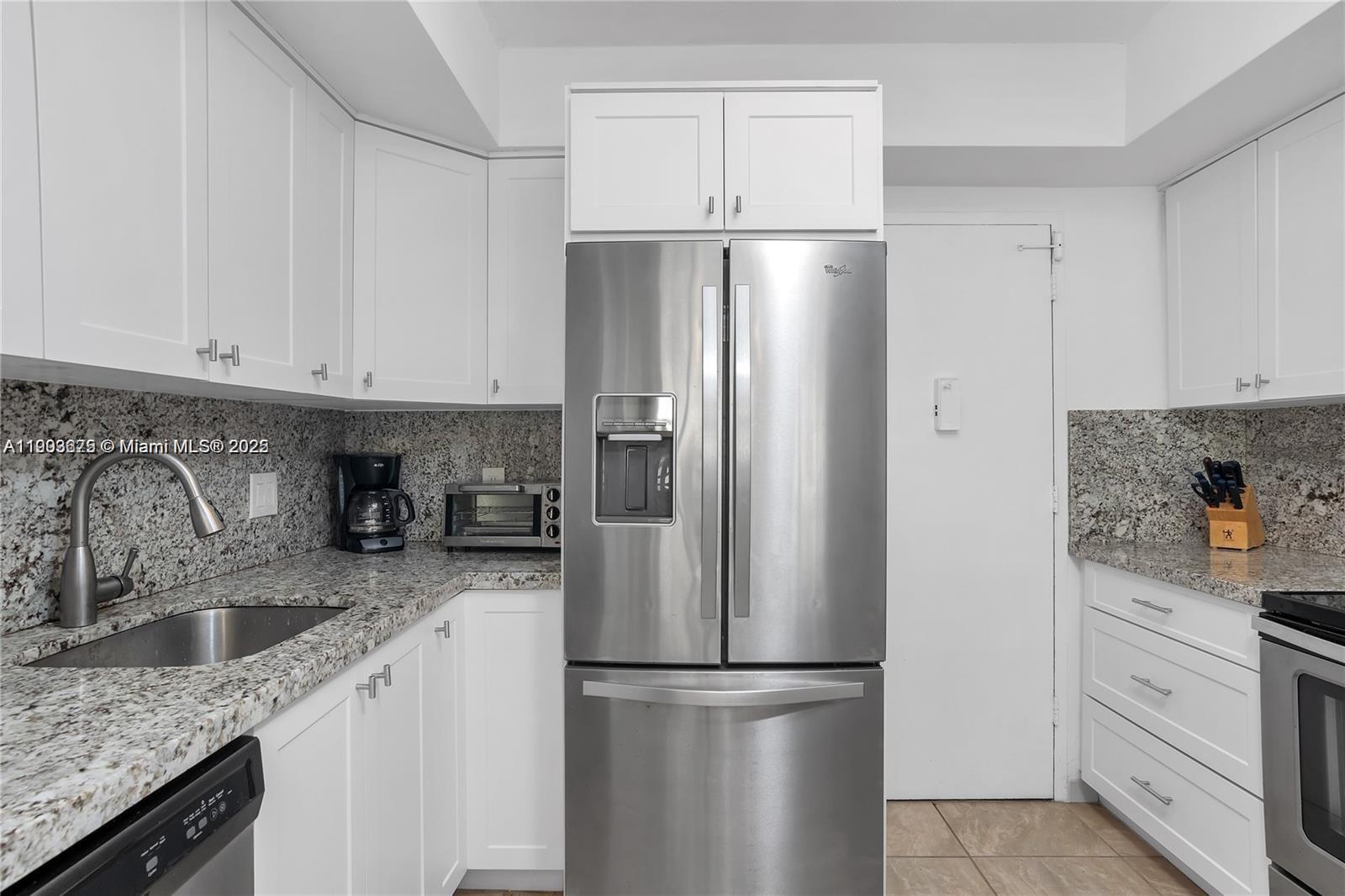 Photo of 3505 Ocean Dr  #208, Hollywood, Florida, 33019 -