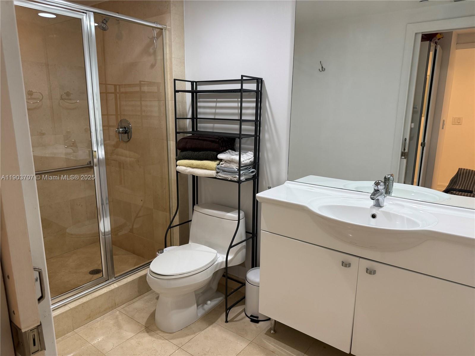 See details 1702 3 / 3 1841 sq. ft. $ 2025-10-27 0 Photo