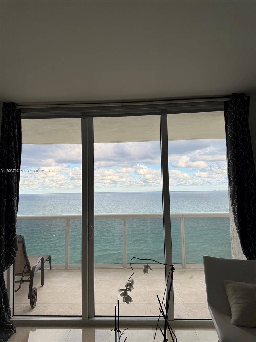 See details 1702 3 / 3 1841 sq. ft. $ 2025-10-27 0 Photo