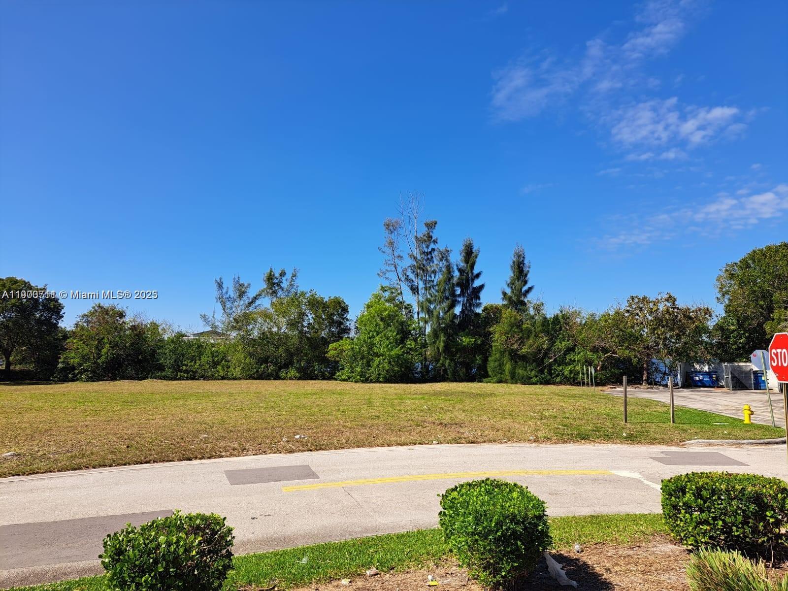 See details   /   sq. ft. $ 2025-10-28 0 Photo