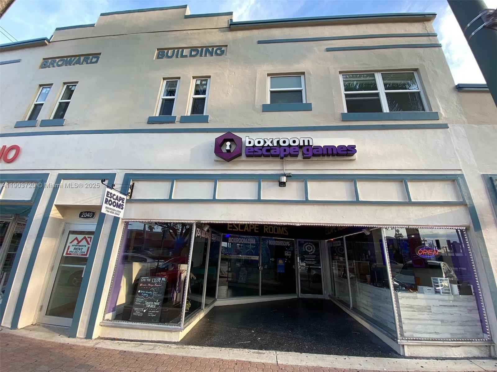 See details / sq. ft. $ 2025-10-28 0 Photo