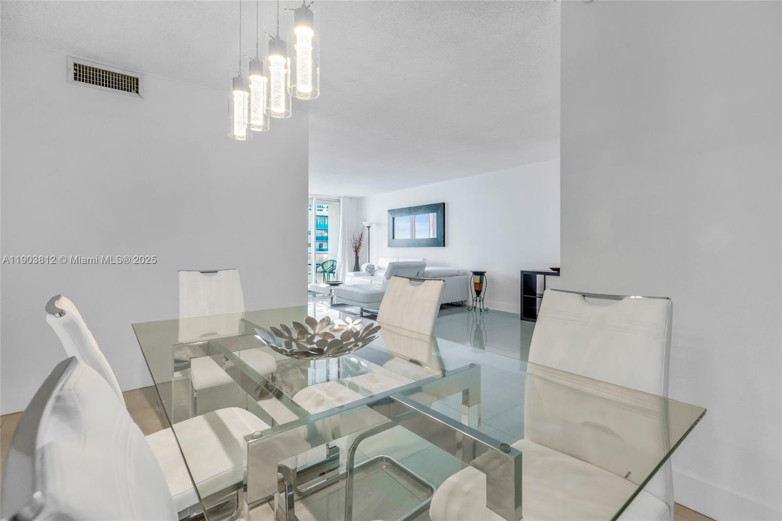 Photo of 3901 Ocean Dr  #15G, Hollywood, Florida, 33019 - 