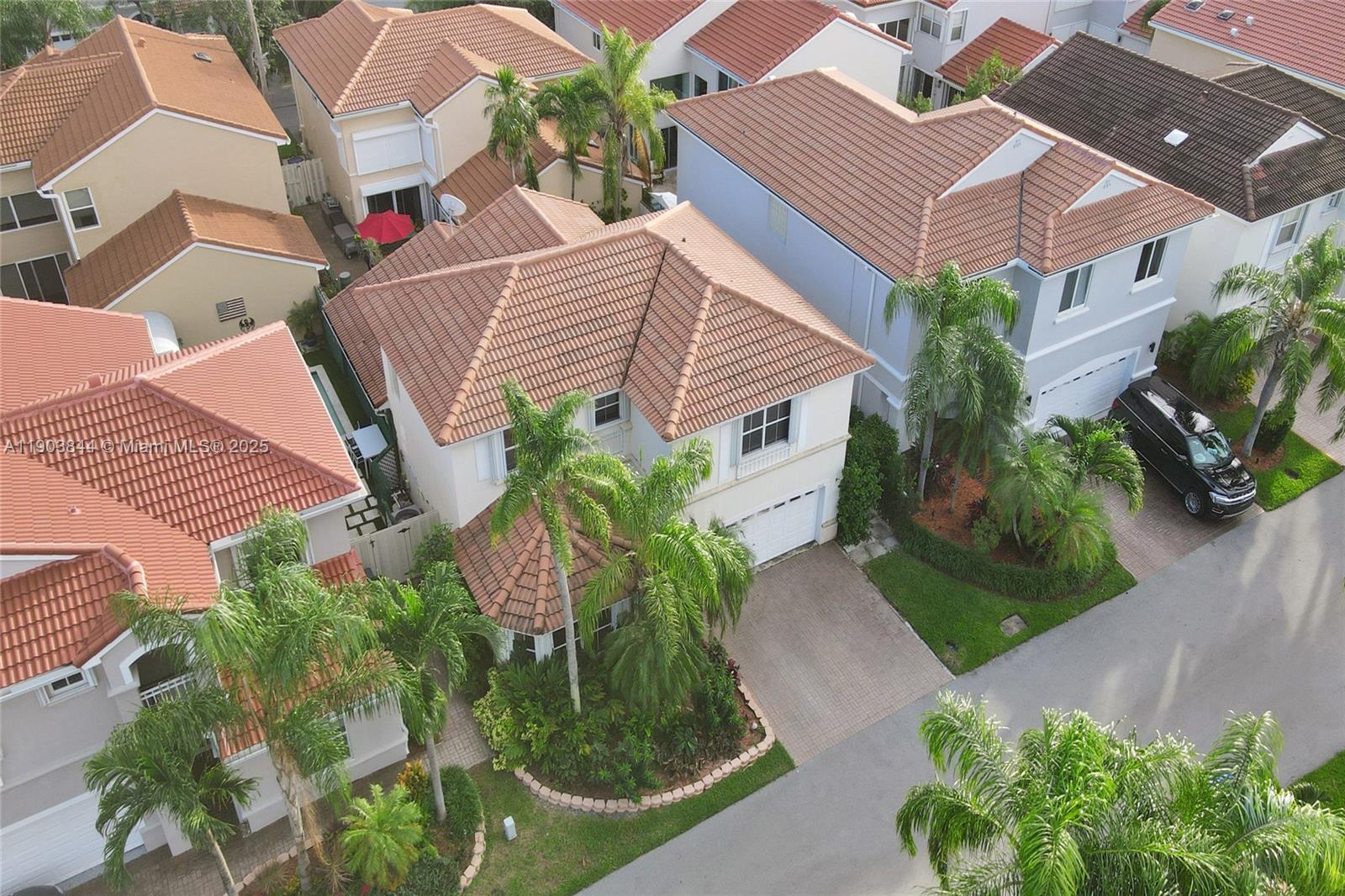 Photo of 1046 Satinleaf St (1046), Hollywood, Florida, 33019 -