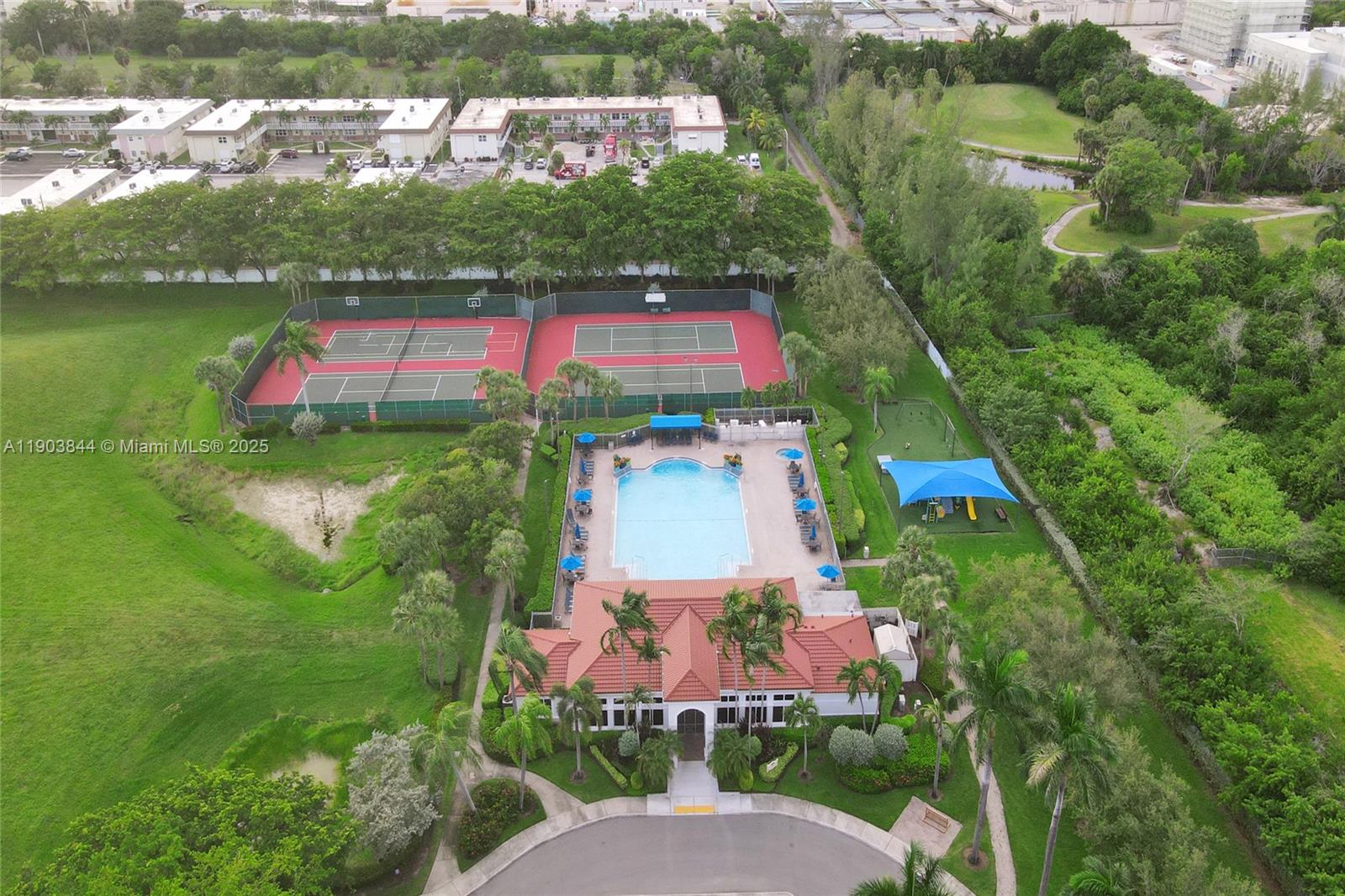 Photo of 1046 Satinleaf St (1046), Hollywood, Florida, 33019 -