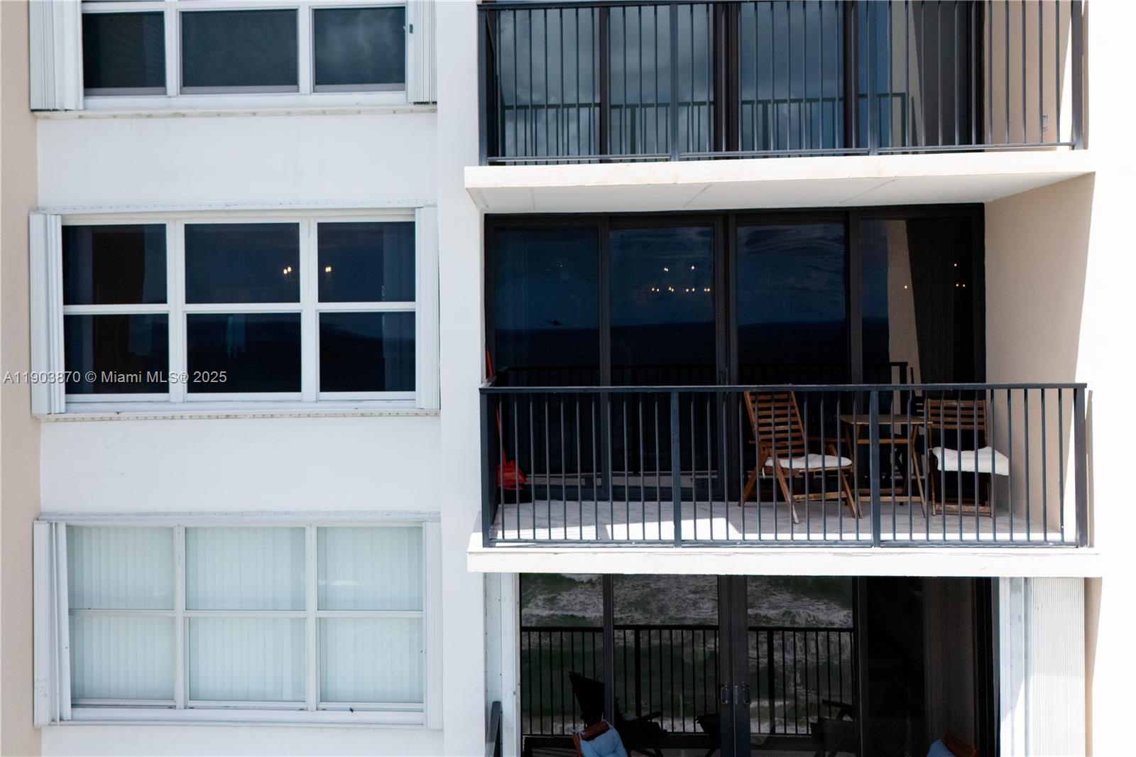 Photo of 2101 Ocean Dr  #2002, Hollywood, Florida, 33019 - 