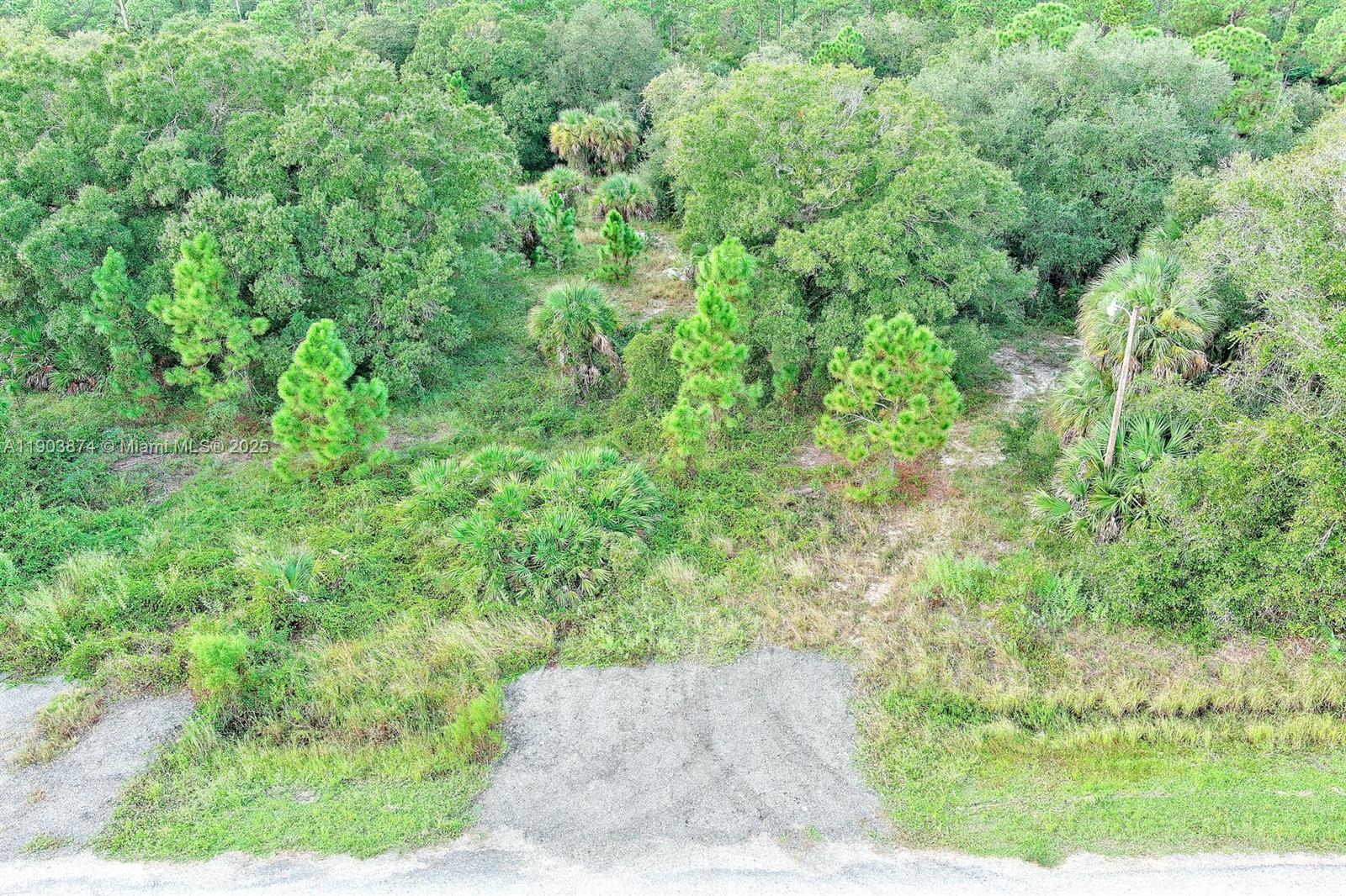 See details   /   sq. ft. $ 2025-10-28 0 Photo