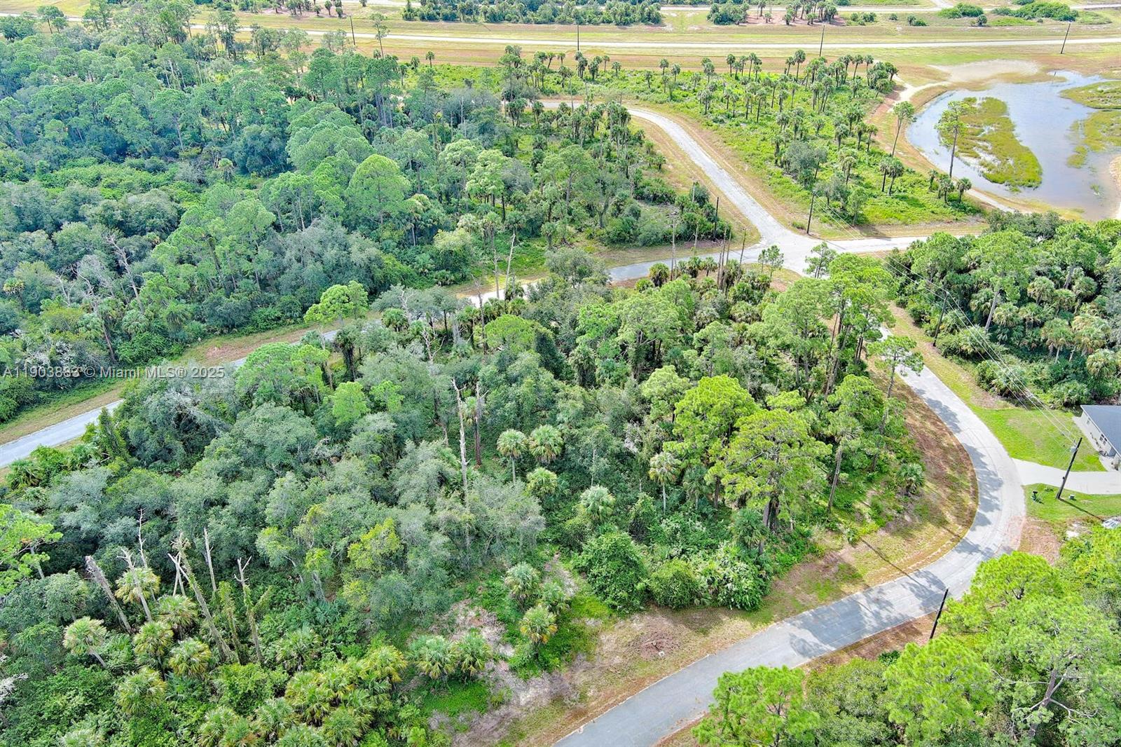 See details   /   sq. ft. $ 2025-10-28 0 Photo