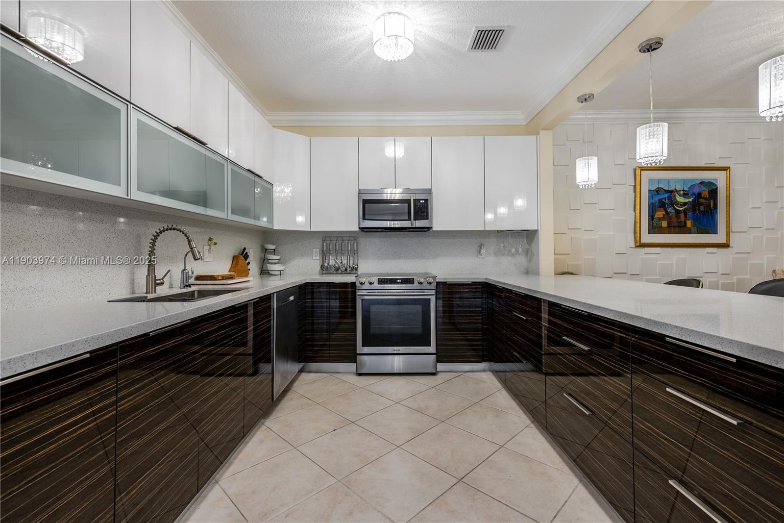 Photo of 1275 Yellowheart Way  (1275), Hollywood, Florida, 33019 - 