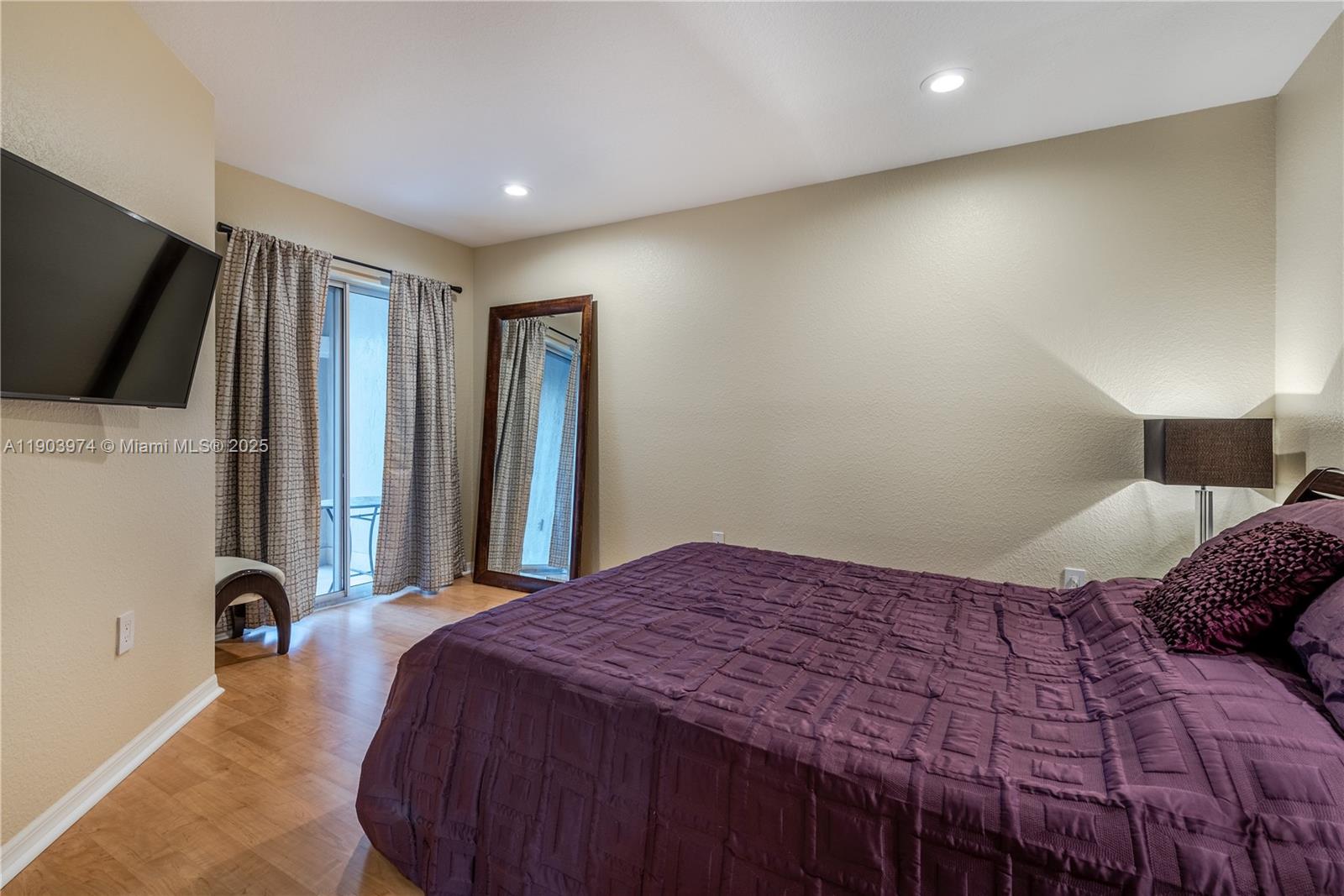 Photo of 1275 Yellowheart Way  (1275), Hollywood, Florida, 33019 - 