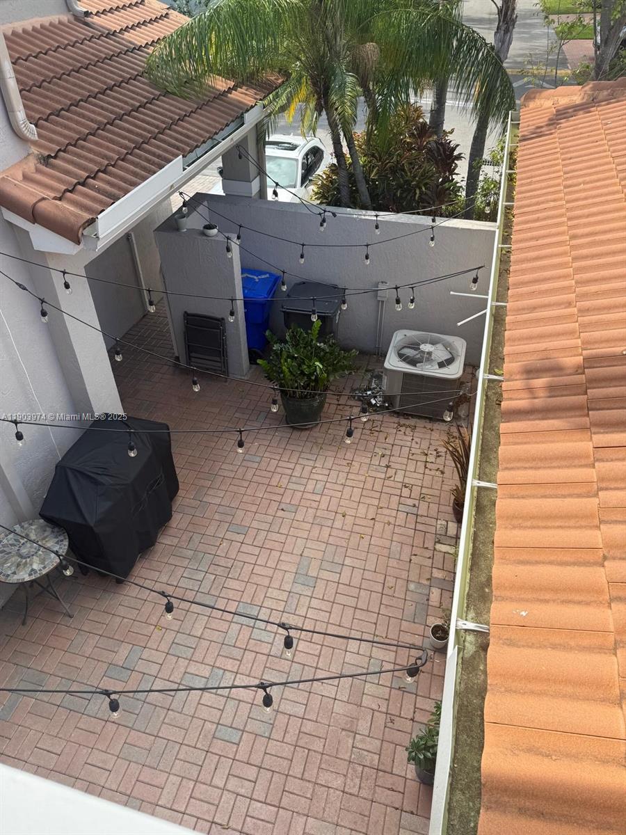 Photo of 1275 Yellowheart Way  (1275), Hollywood, Florida, 33019 - 