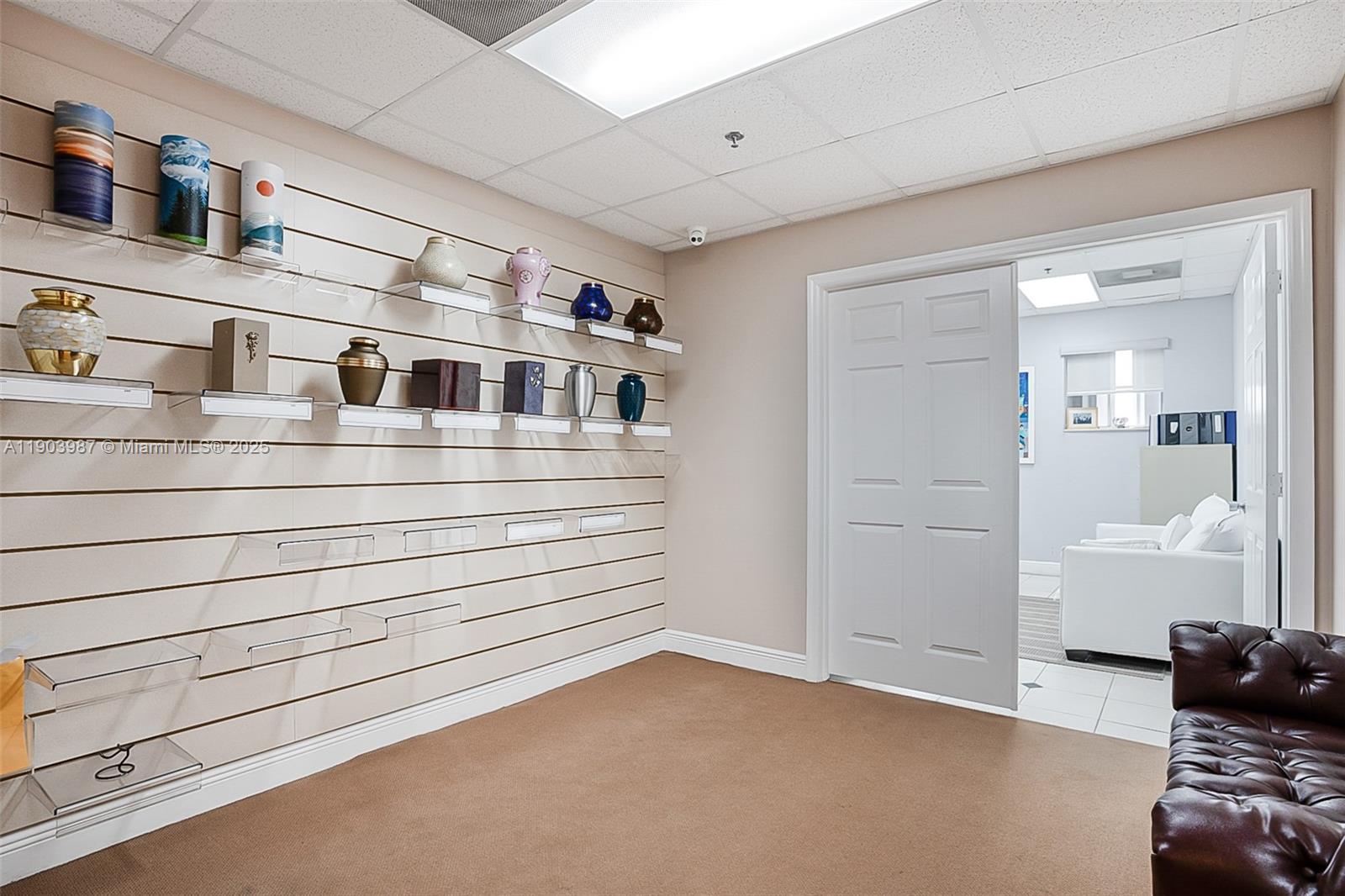 Ver detalles   /   sq. ft. $ 2025-10-28 0 foto