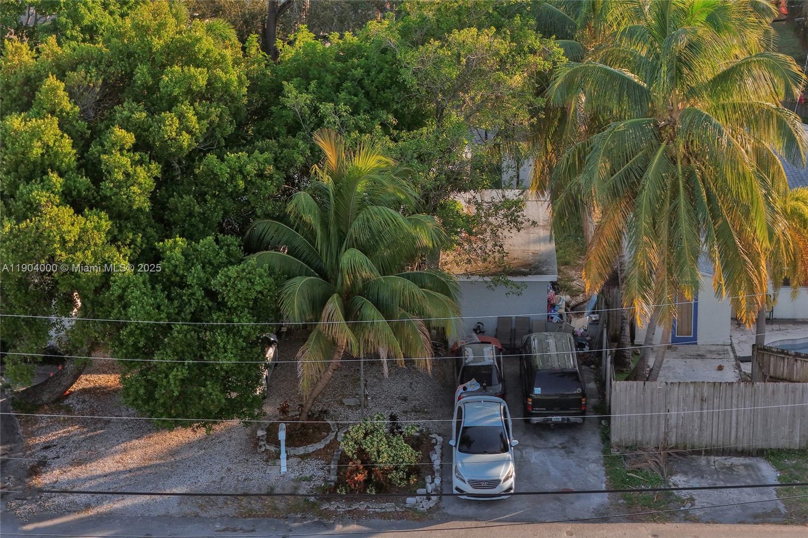   /  6168 sq. ft. $ 2025-10-28 0 Photo