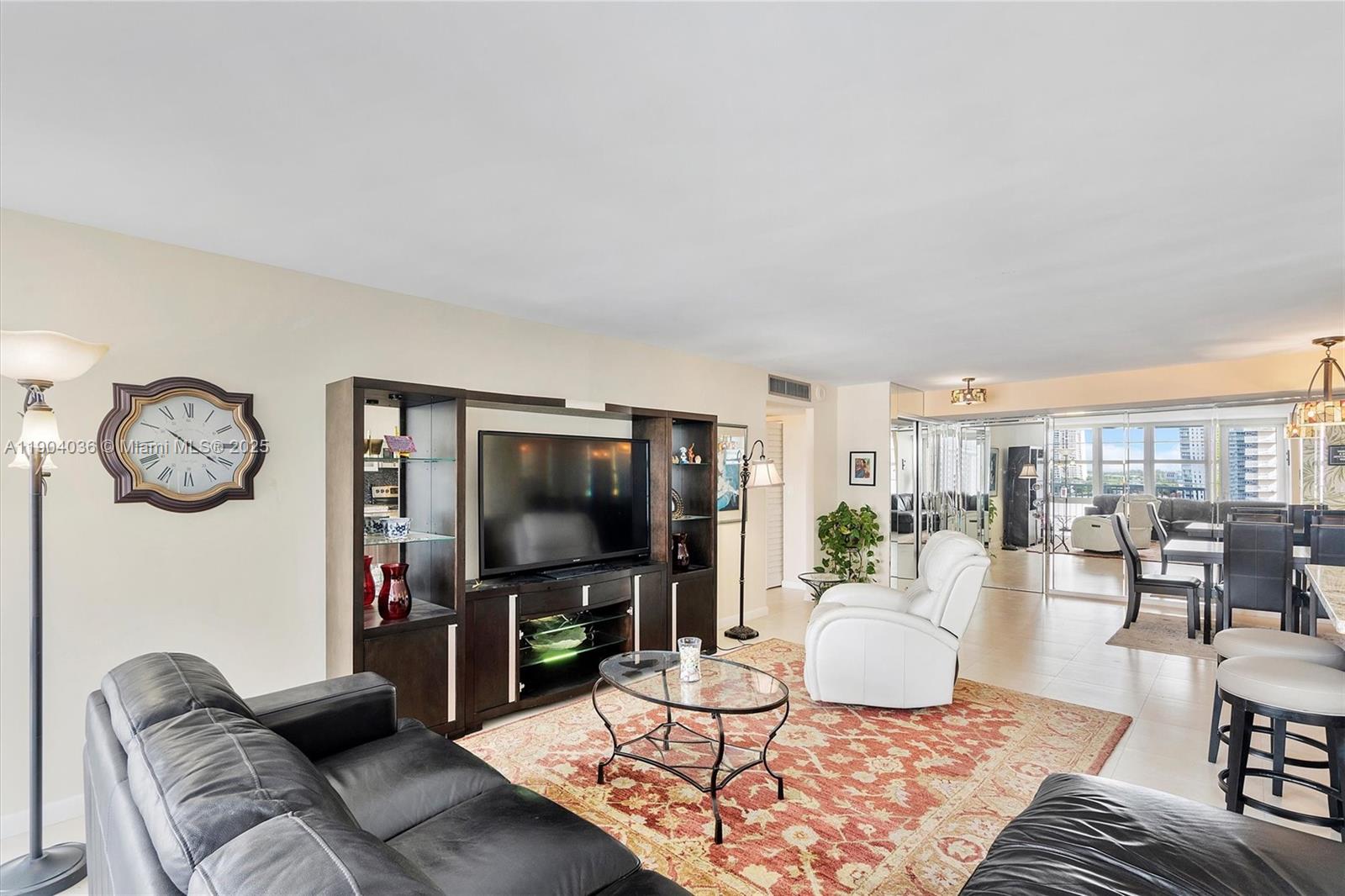 See details 1120 2 / 2 1488 sq. ft. $ 2025-10-28 0 Photo