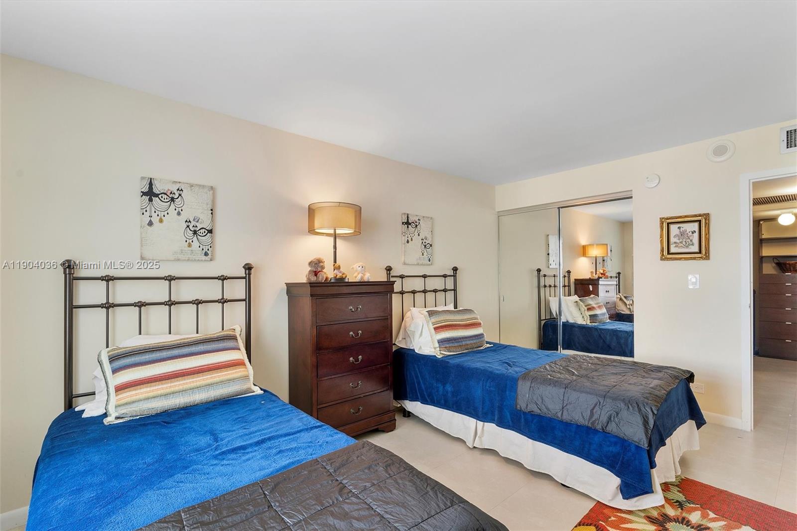 See details 1120 2 / 2 1488 sq. ft. $ 2025-10-28 0 Photo