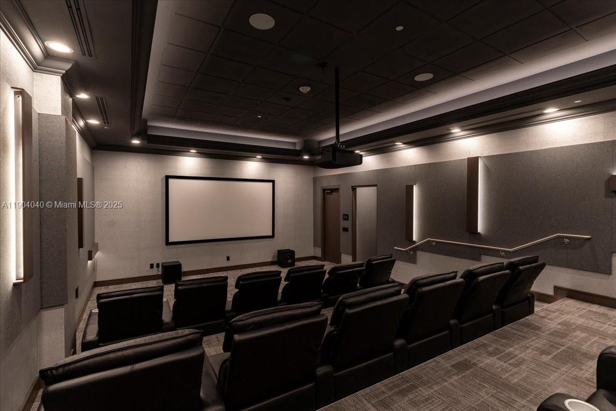 See details 609 2 / 3 2630 sq. ft. $ 2025-10-28 0 Photo