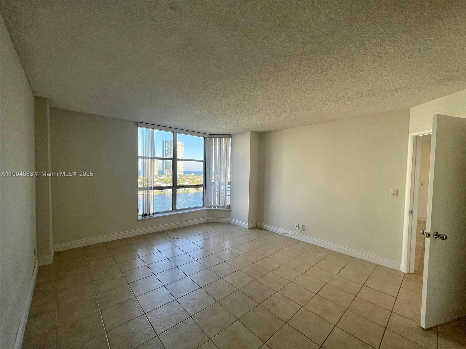 Photo of 3600 Mystic Pointe Dr  #1717, Aventura, Florida, 33180 - 