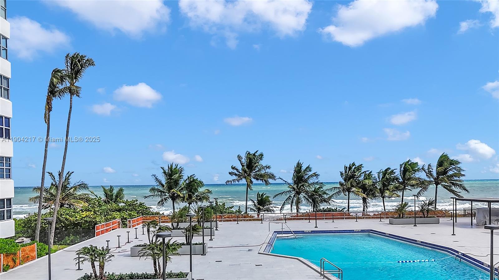 22N 2 / 2 870 sq. ft. $ 2025-10-28 0 Photo