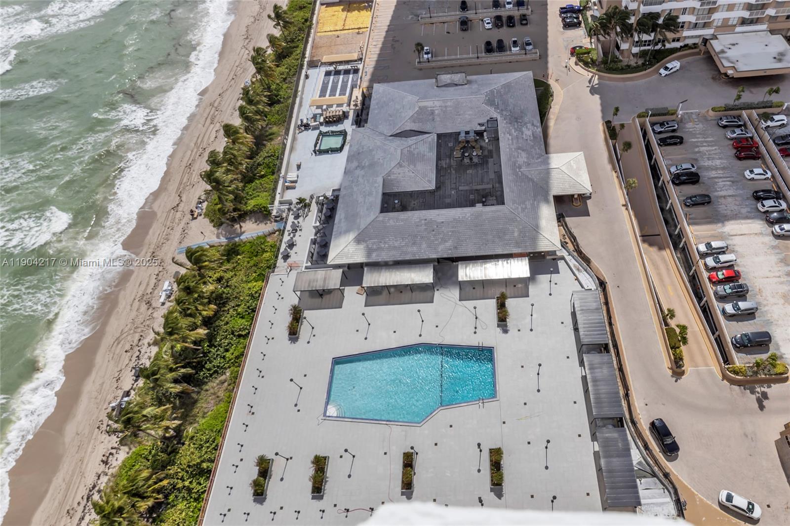 22N 2 / 2 870 sq. ft. $ 2025-10-28 0 Photo